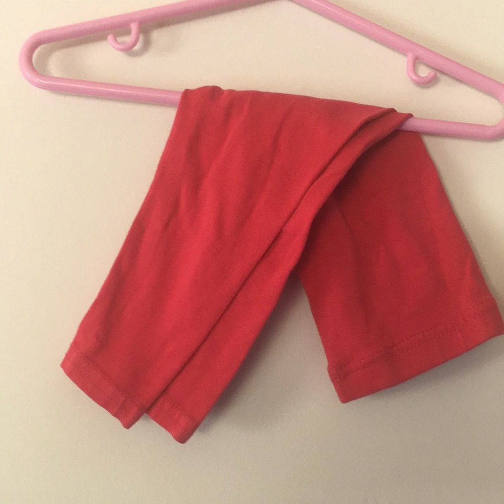 8/15 Bright pink toddler leggings